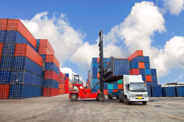5 Creative Ways to Repurpose Shipping Containers 5 Creative Ways to Repurpose Shipping Containers