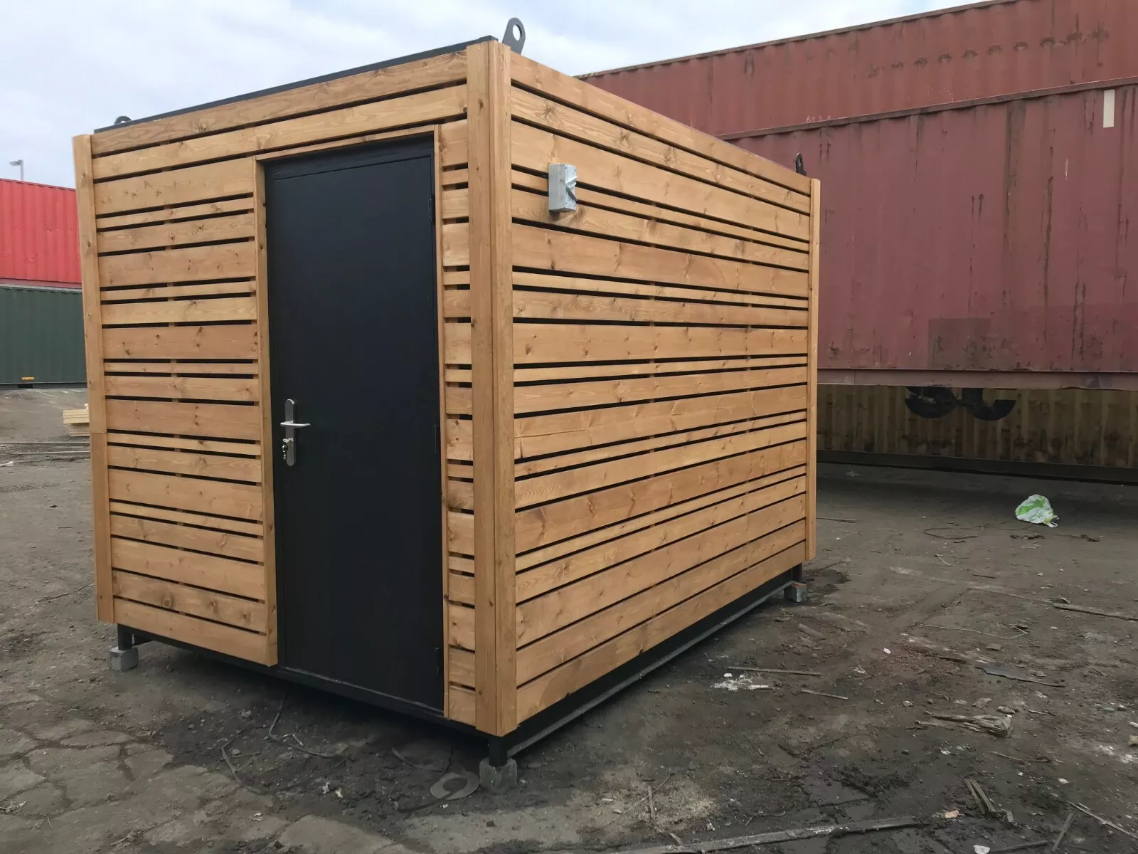 10ft x 8ft Cladded Food/Drink Outlet Shipping Containers - Image 2
