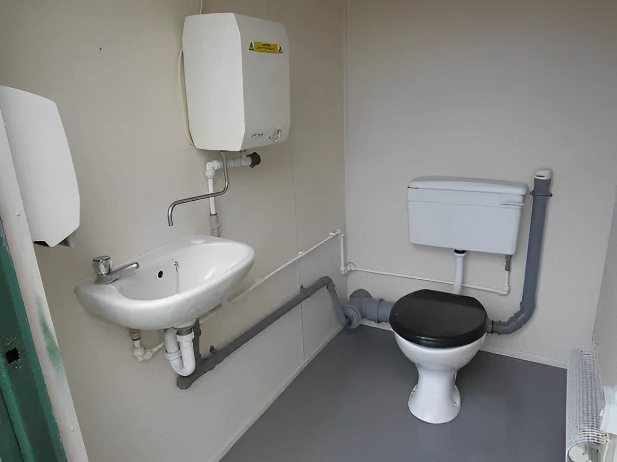 2+1 Steel Toilet Cabin 12Ft x 9Ft - Image 8
