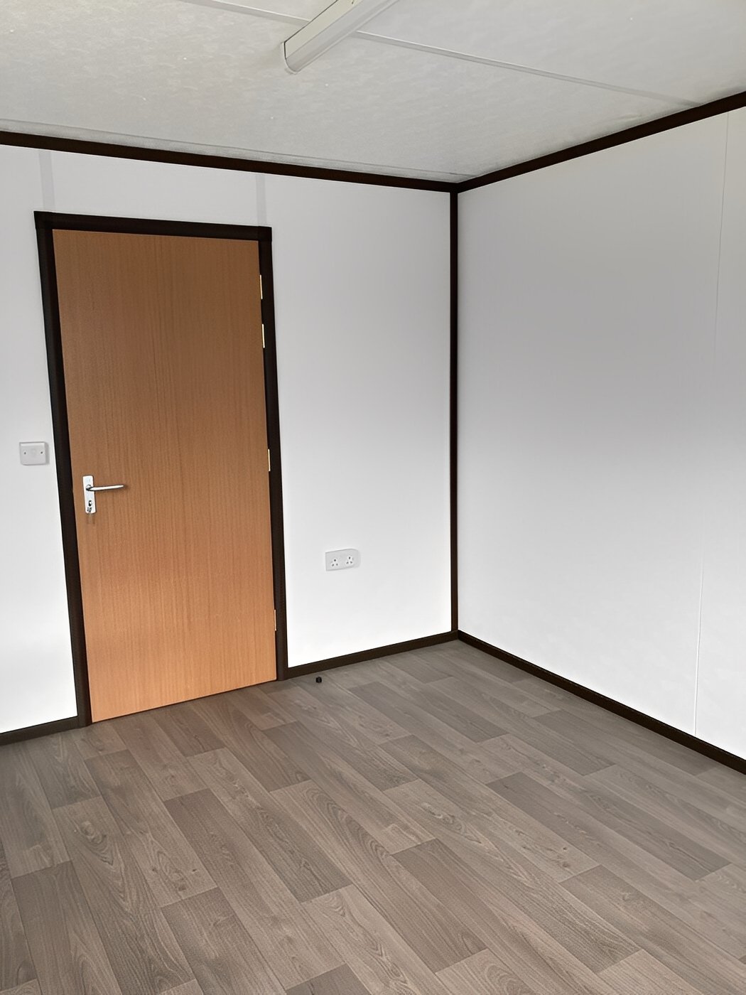 40Ft x 10Ft Jackleg Office Cabin - Image 3