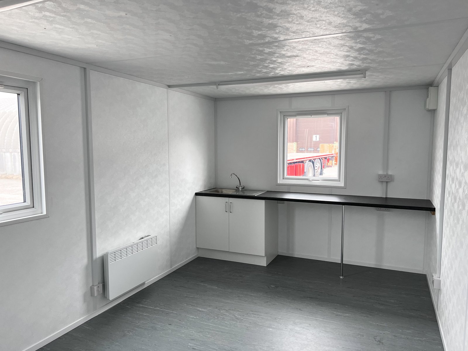 32Ft x 10Ft Jackleg Plastisol Office Cabin - Image 8
