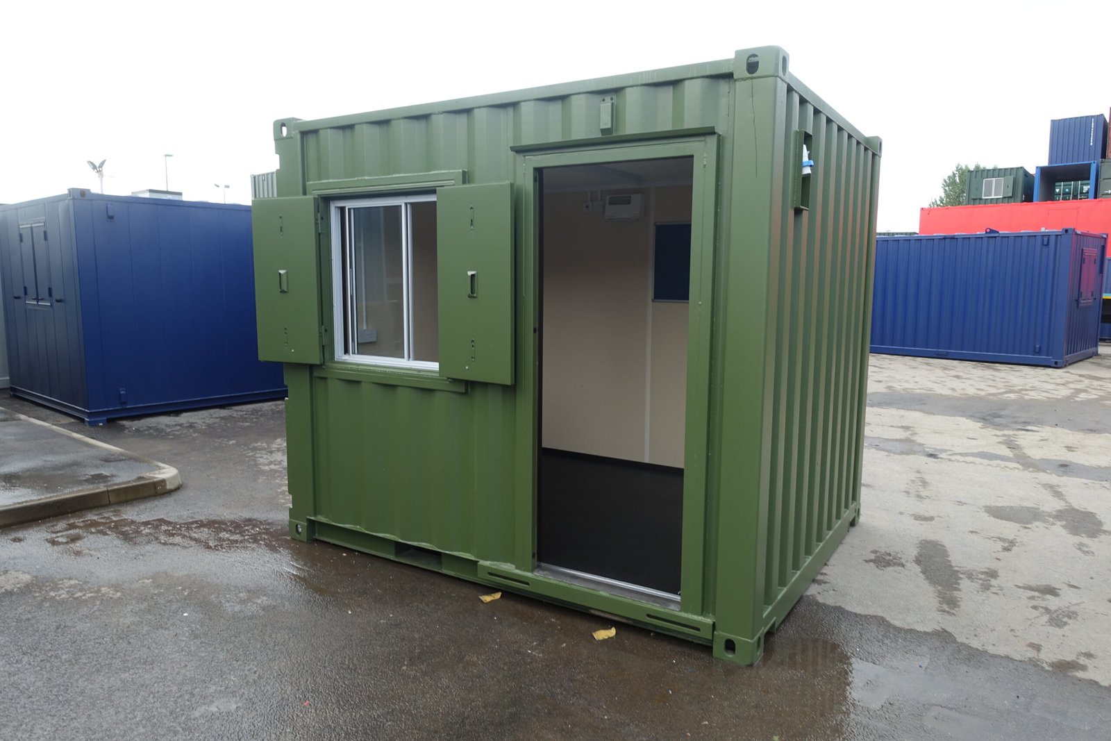 10ft Accommodation Container - Image 3