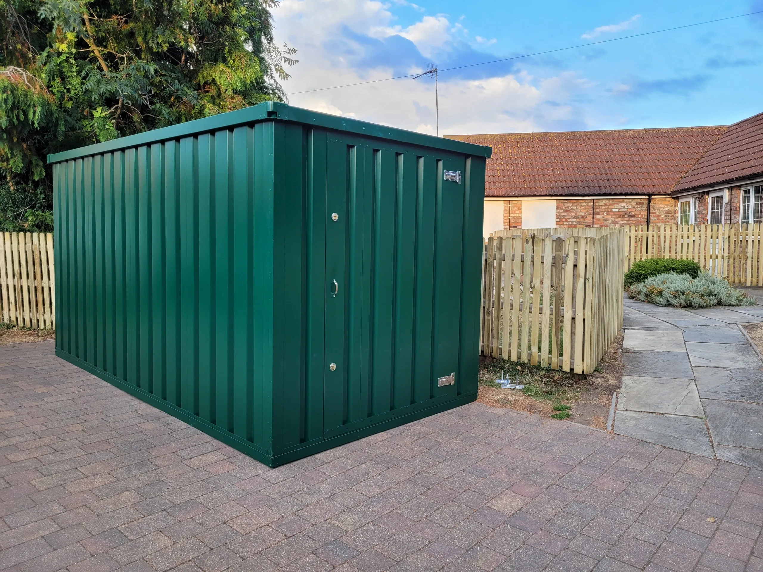 6M X 2.1M End Linked Flat Packed Container Bundle (Powder Coated) - Image 4