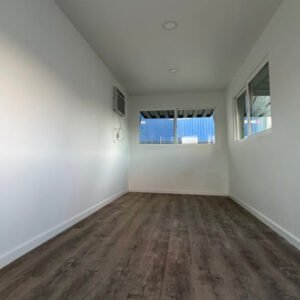 Vinyl Plank Flooring - 20' Container
